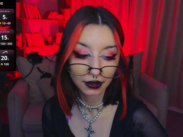 MistressMarcelline's BongaCams show and profile