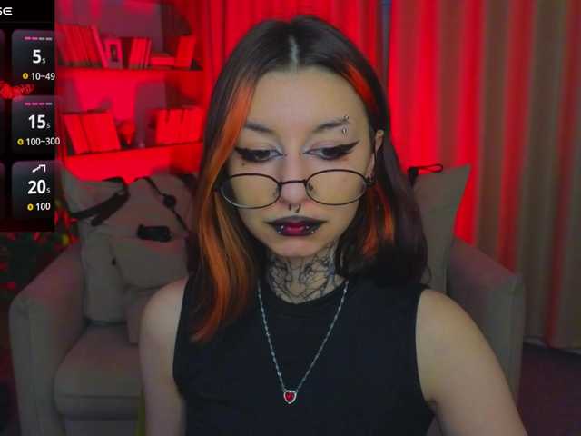 MistressMarcelline's BongaCams show and profile
