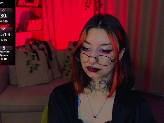 MistressMarcelline's BongaCams show and profile