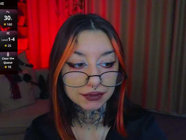 MistressMarcelline's BongaCams show and profile