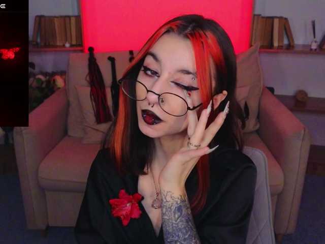 MistressMarcelline's BongaCams show and profile