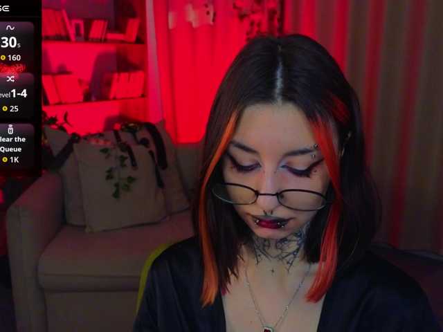 MistressMarcelline's BongaCams show and profile