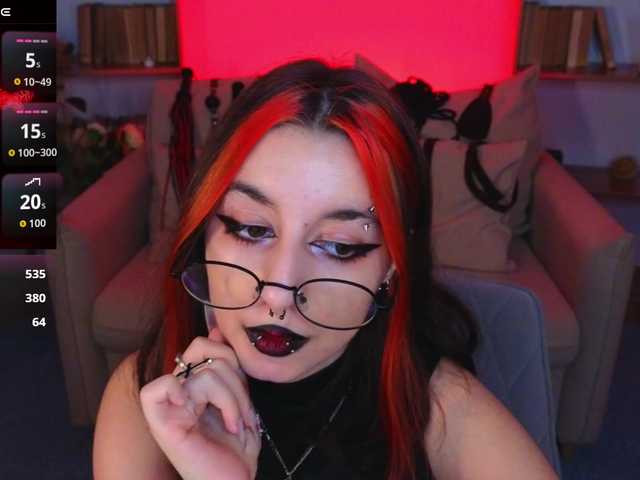 MistressMarcelline webcam