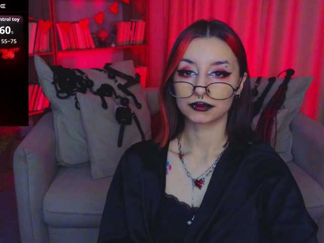 MistressMarcelline's BongaCams show and profile