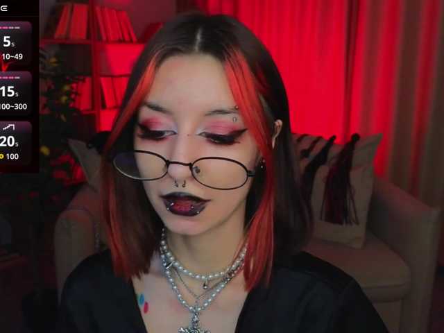 MistressMarcelline's BongaCams show and profile