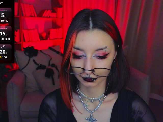 MistressMarcelline's BongaCams show and profile