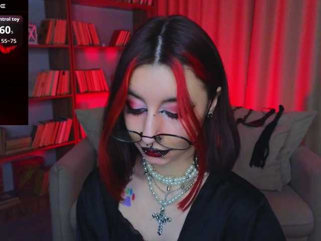 MistressMarcelline's BongaCams show and profile