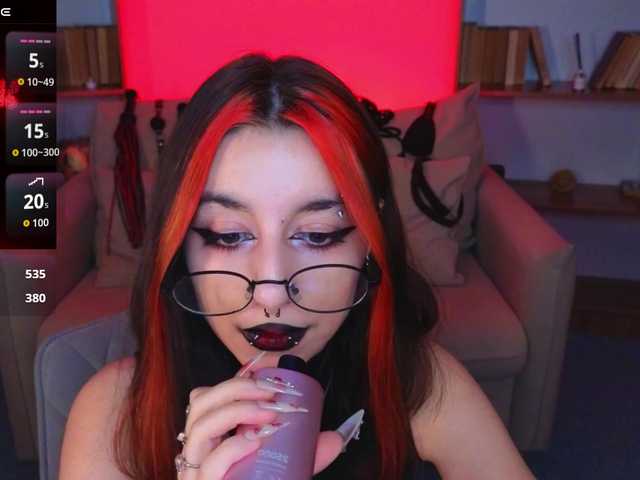 MistressMarcelline Live Cam on BongaCams