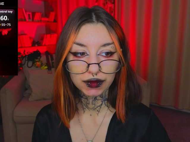 MistressMarcelline's BongaCams show and profile