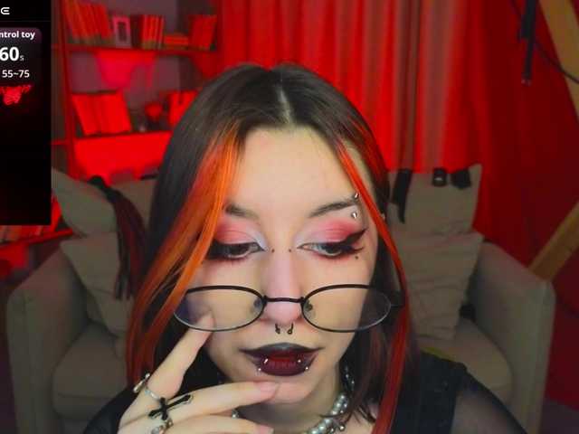 MistressMarcelline's BongaCams show and profile