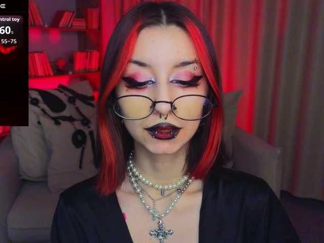 MistressMarcelline's BongaCams show and profile