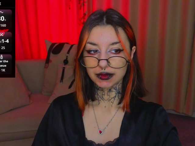 MistressMarcelline's BongaCams show and profile