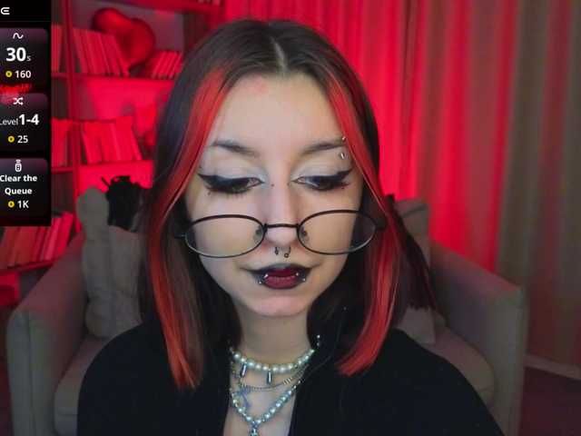 MistressMarcelline's BongaCams show and profile