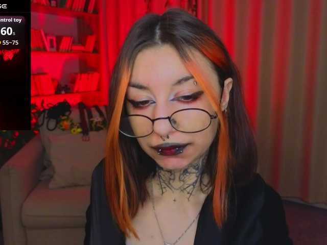 MistressMarcelline's BongaCams show and profile