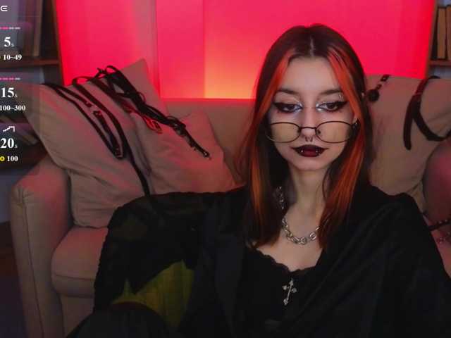 MistressMarcelline's BongaCams show and profile