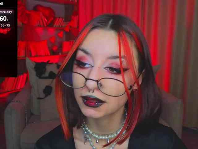 MistressMarcelline webcam