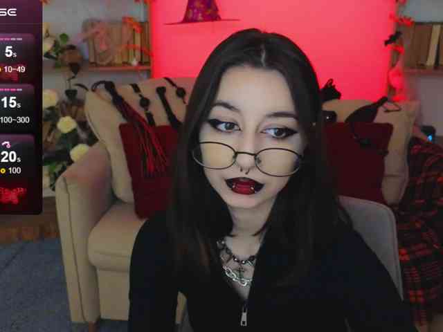 MistressMarcelline webcam