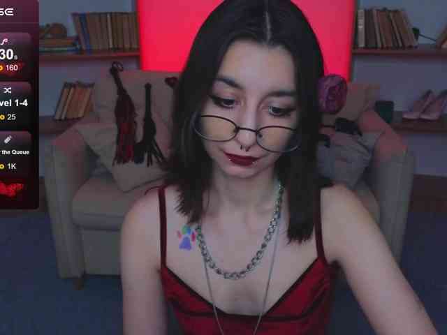 MistressMarcelline webcam