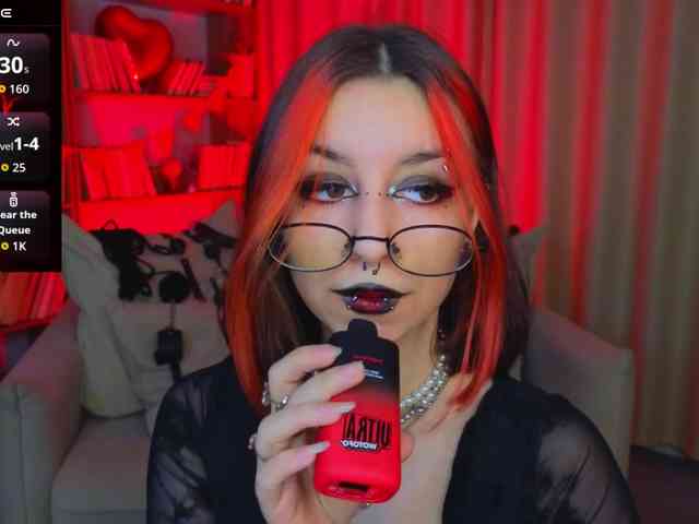 MistressMarcelline webcam