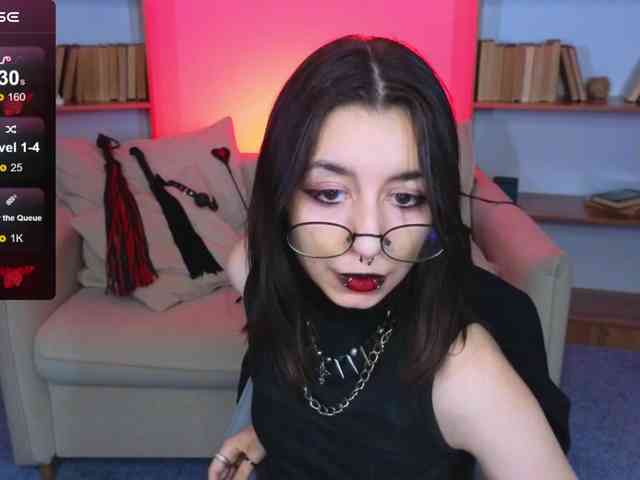 MistressMarcelline MistressMarcelline