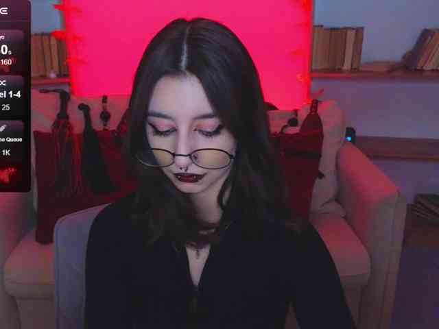 MistressMarcelline webcam