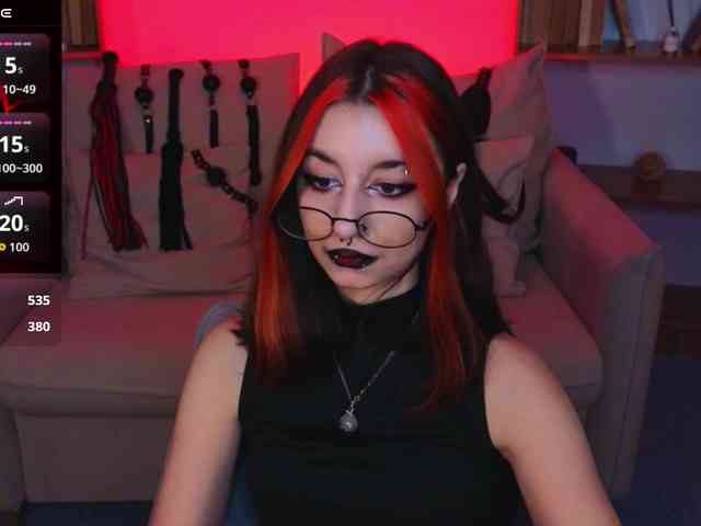 MistressMarcelline webcam