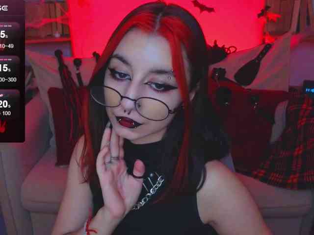 MistressMarcelline webcam