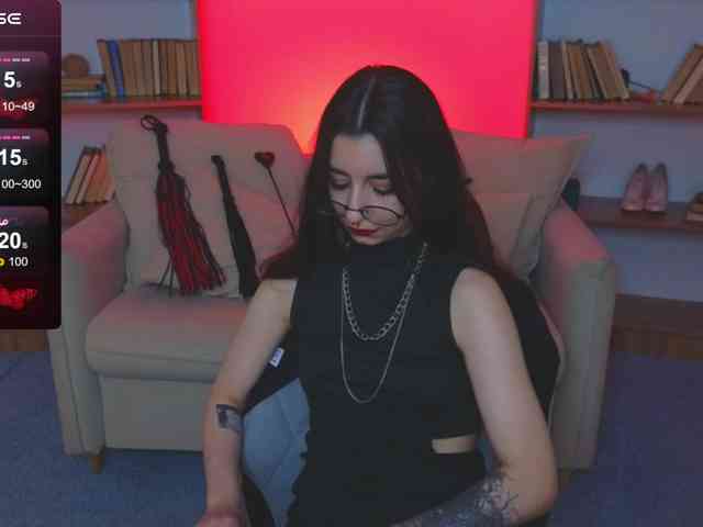 MistressMarcelline webcam
