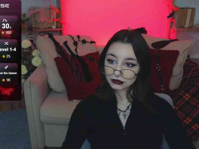 MistressMarcelline webcam
