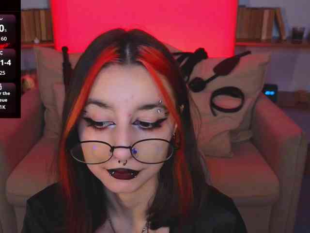 MistressMarcelline webcam