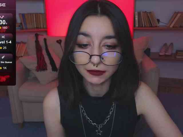 MistressMarcelline webcam