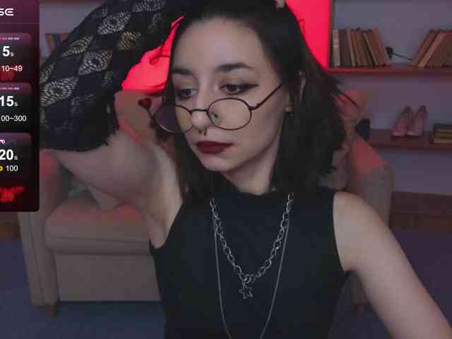 MistressMarcelline webcam