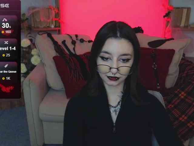 MistressMarcelline webcam