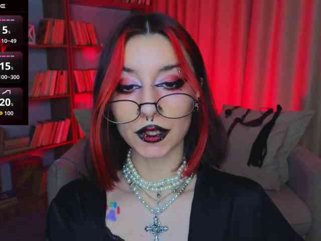 MistressMarcelline webcam