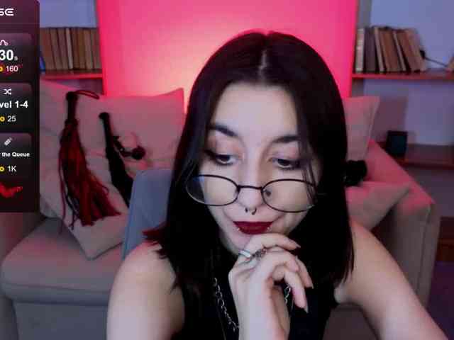 MistressMarcelline webcam
