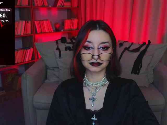MistressMarcelline webcam