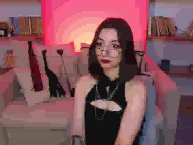 MistressMarcelline webcam