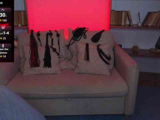 MistressMarcelline webcam