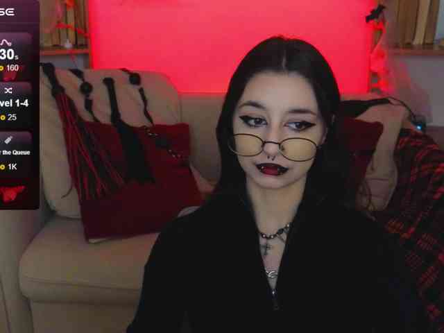MistressMarcelline webcam