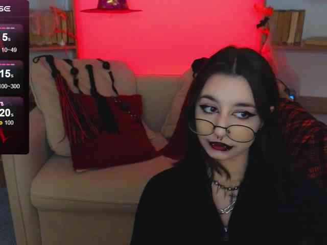 MistressMarcelline webcam