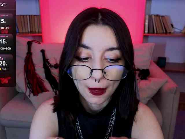 MistressMarcelline webcam