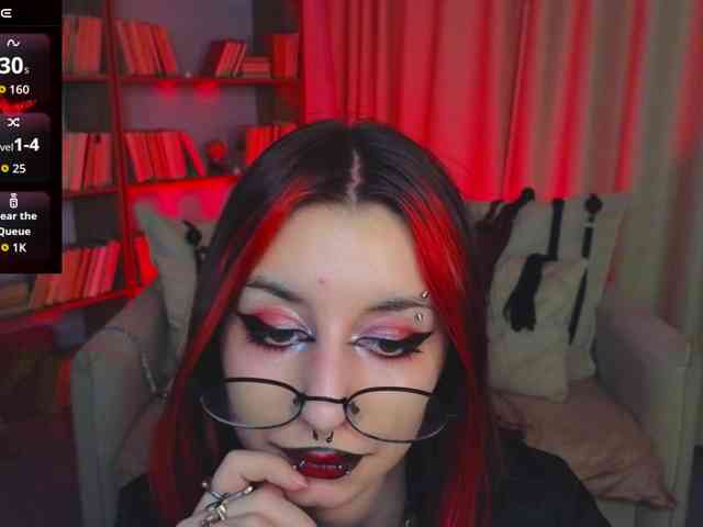MistressMarcelline webcam
