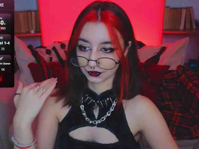 MistressMarcelline webcam