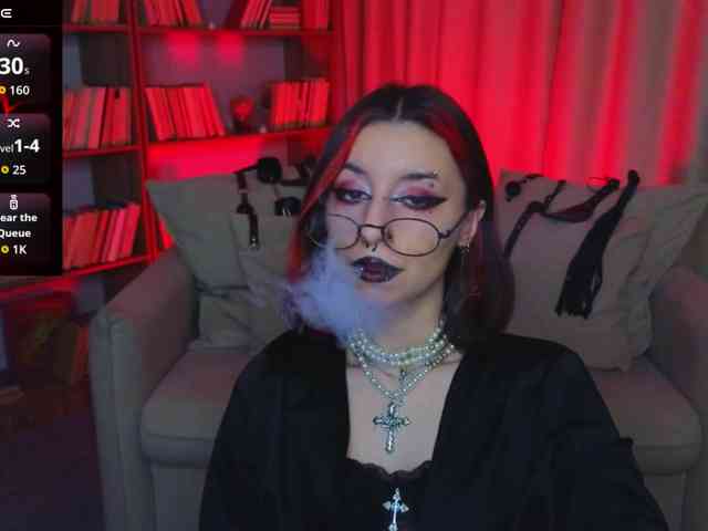 MistressMarcelline webcam