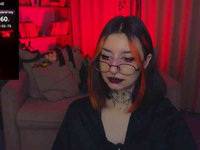 MistressMarcelline webcam