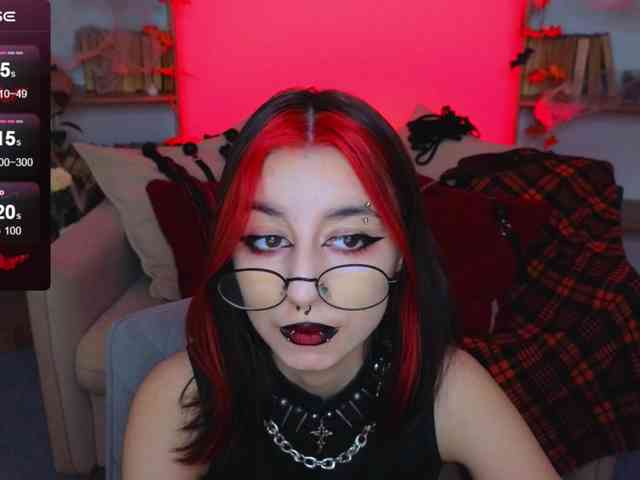 MistressMarcelline webcam