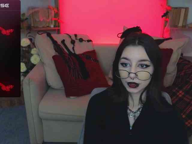 MistressMarcelline webcam