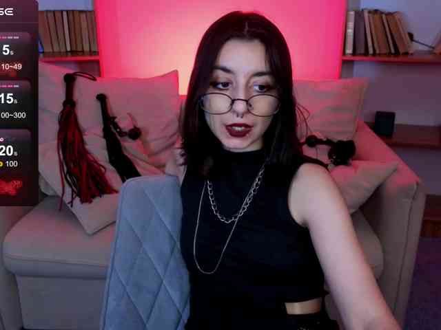 MistressMarcelline webcam