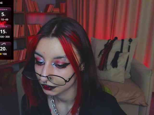 MistressMarcelline webcam