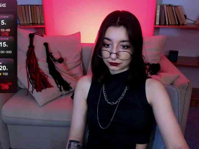 MistressMarcelline webcam